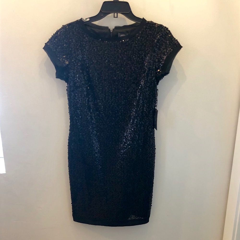 NWT Vince Camuto Black Sequin Dress
